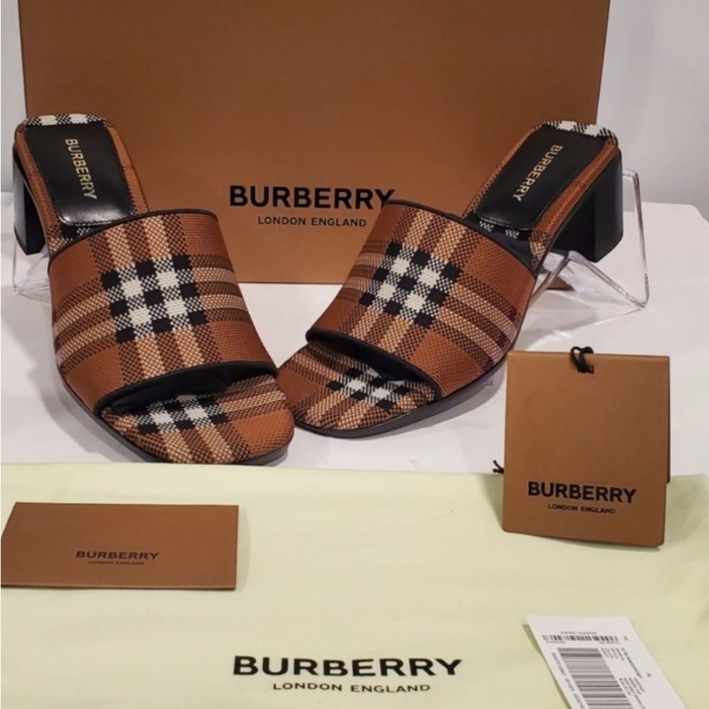 $820 Burberry Wilma Check Block-Heel Mules Sandals Dark Birch Brown EU 37 / US 7